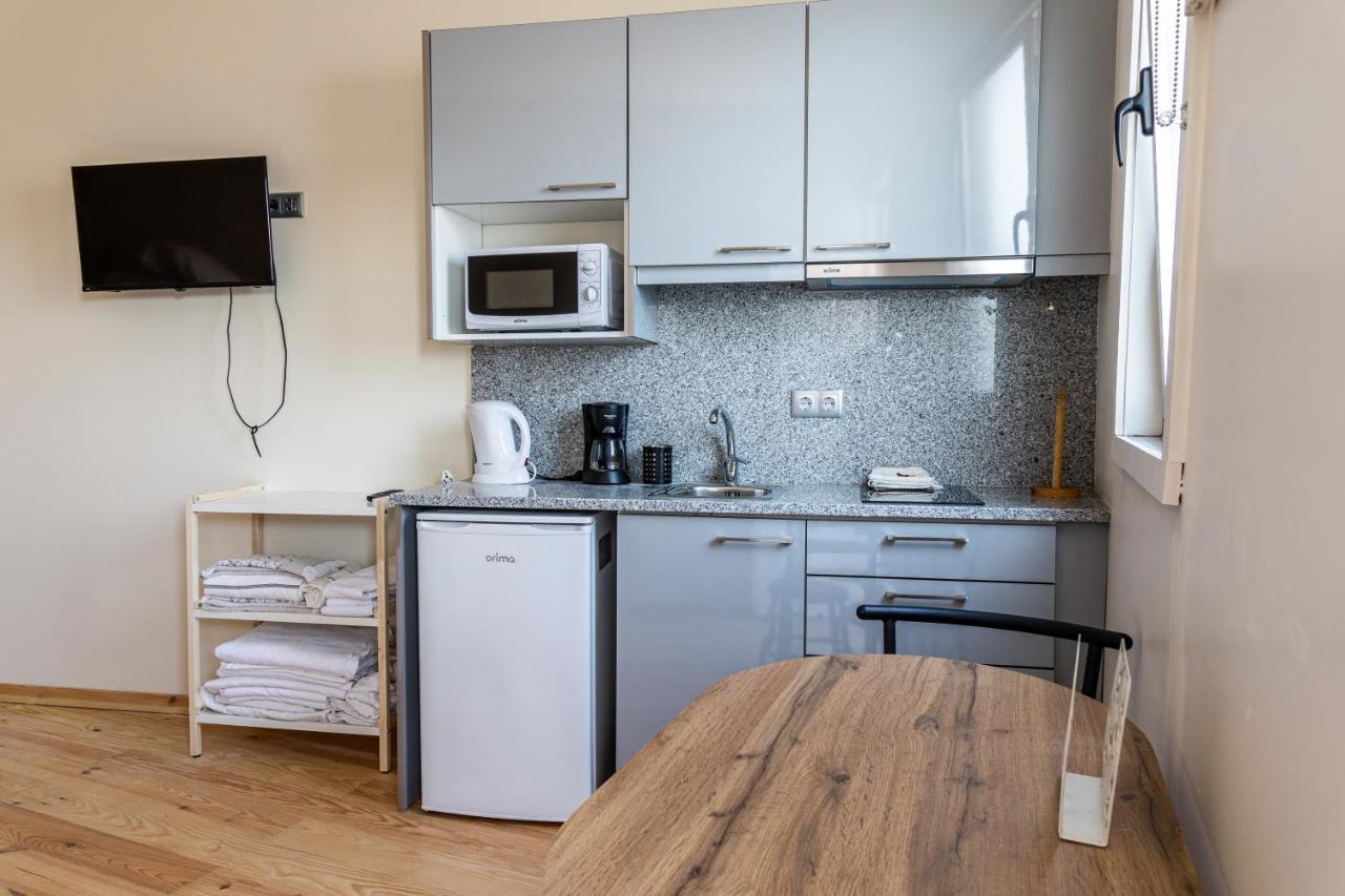 House On A Rustic Island At Campanha Trainstation Appartement Porto Buitenkant foto